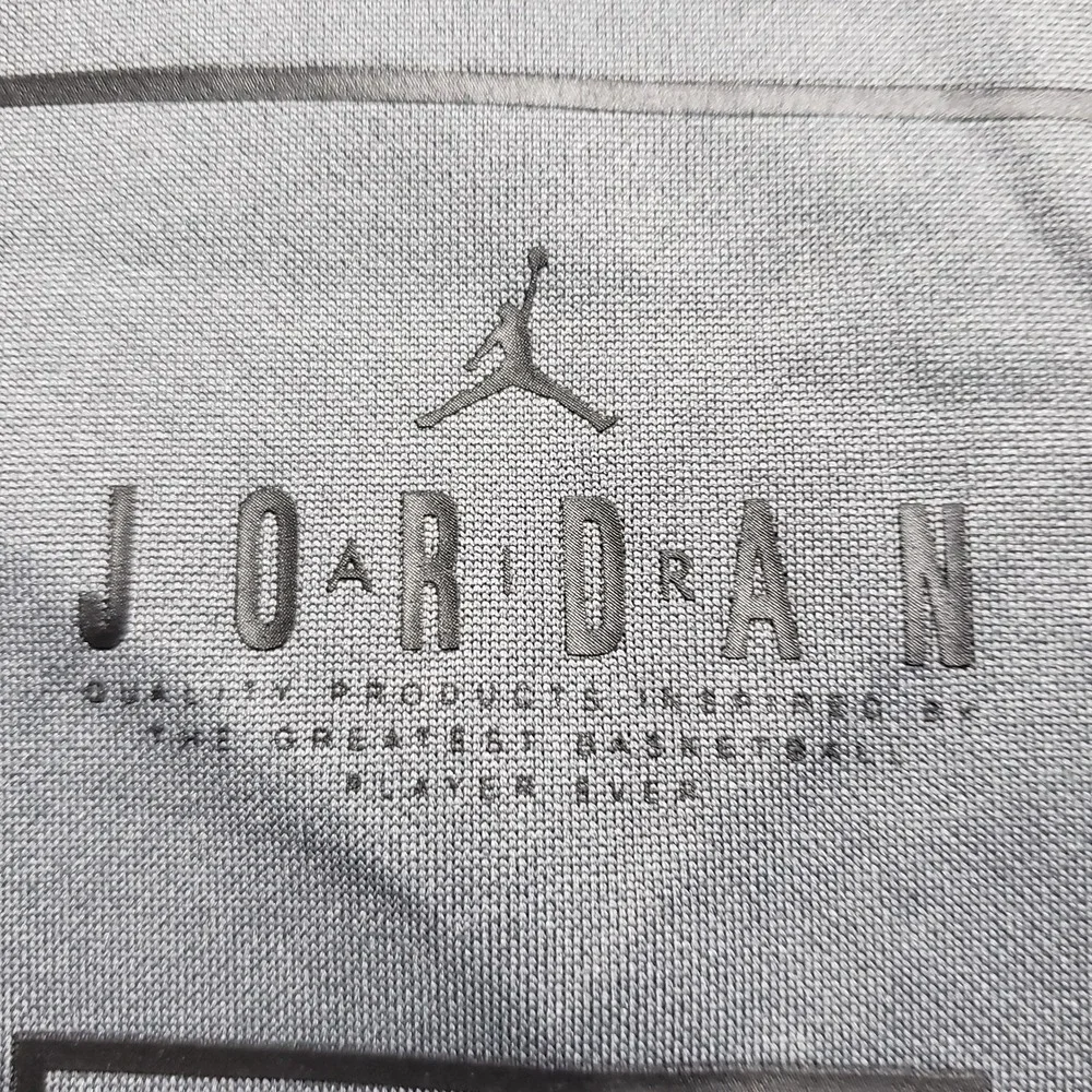 Air Jordan Two-Three Gray‎ Hoodie Men Small Therma Lite Full Zip Logo Active